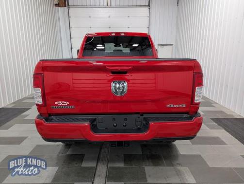 2024 RAM 2500 Big Horn Crew Cab 4x4 6'4' Box