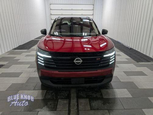 Scarlet Ember/Super Black 2026 Nissan Kicks SR