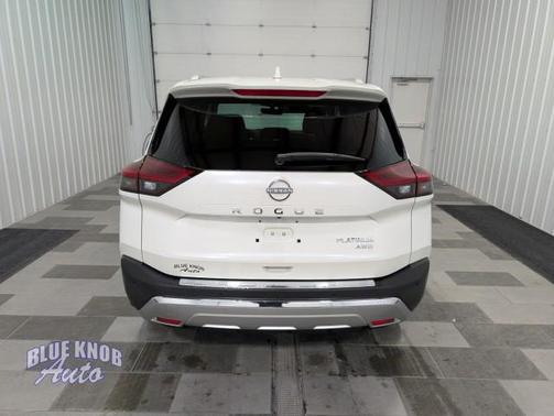 Pearl White Tricoat 2023 Nissan Rogue Platinum