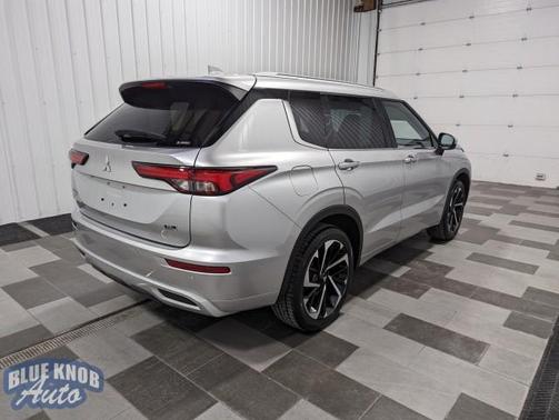 2022 Mitsubishi Outlander SEL Special Edition S-AWC