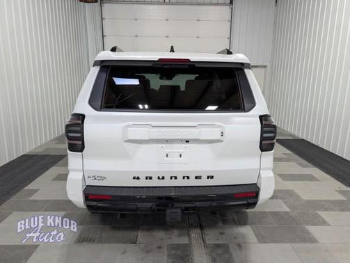 Wind Chill Pearl 2025 Toyota 4Runner TRD Sport Premium