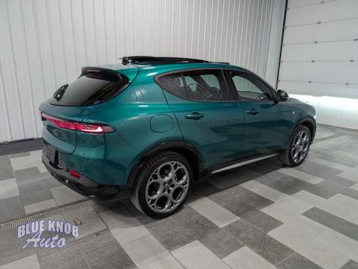 2024 Alfa Romeo Tonale Ti EAWD