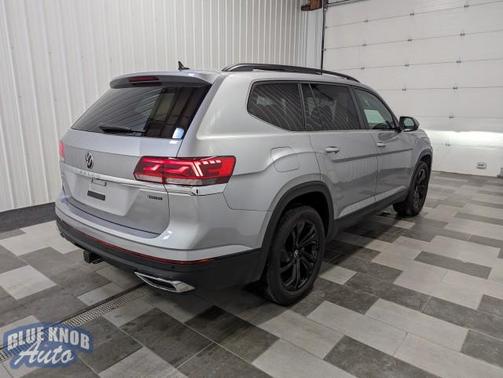 2023 Volkswagen Atlas 3.6L SE w/Technology