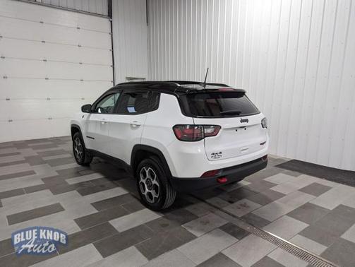 2022 Jeep Compass Trailhawk