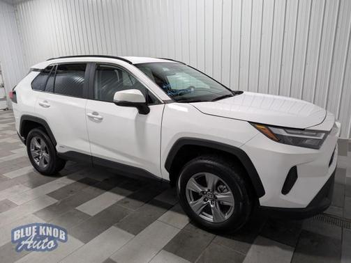 2025 Toyota RAV4 Hybrid XLE