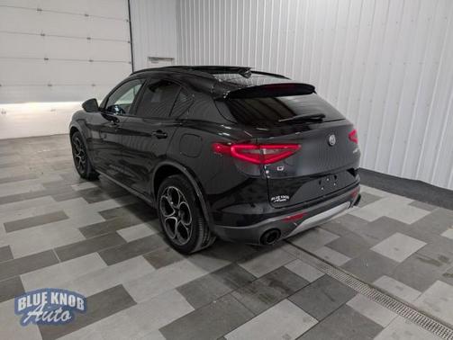 2022 Alfa Romeo Stelvio Ti