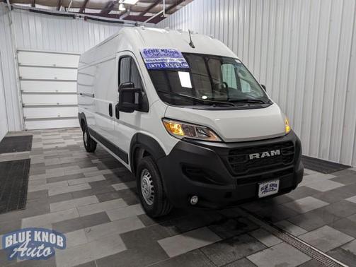 2025 RAM ProMaster 2500 Tradesman