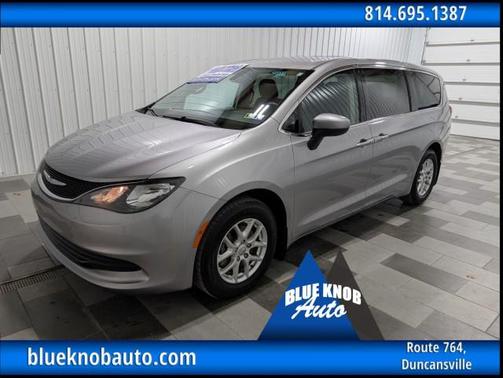 2017 Chrysler Pacifica Touring