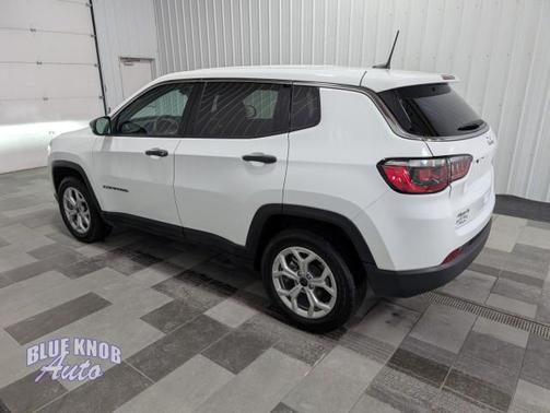 2025 Jeep Compass Sport