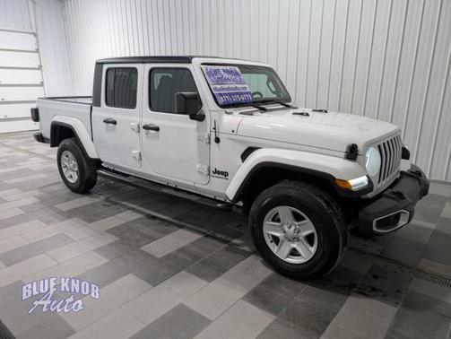 2022 Jeep Gladiator Sport S