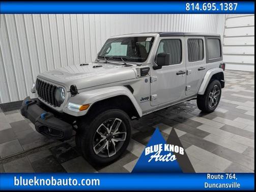 Silver Zynith Clearcoat 2024 Jeep Wrangler 4xe Sport S