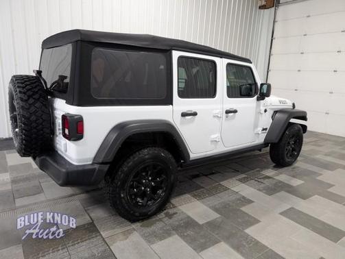 2022 Jeep Wrangler Willys
