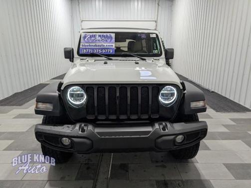 2022 Jeep Wrangler Willys