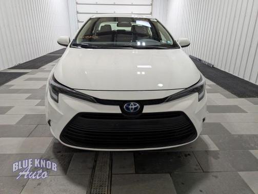 2025 Toyota Corolla Hybrid LE