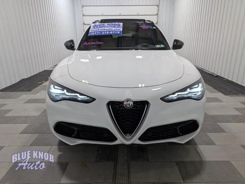 2024 Alfa Romeo Stelvio Ti