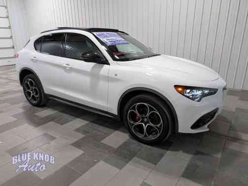 2024 Alfa Romeo Stelvio Ti