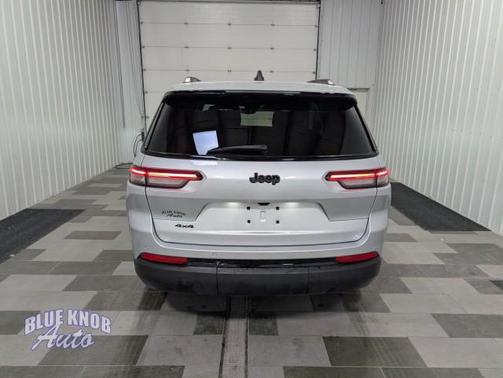 Silver Zynith 2023 Jeep Grand Cherokee L Altitude