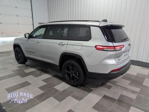 Silver Zynith 2023 Jeep Grand Cherokee L Altitude
