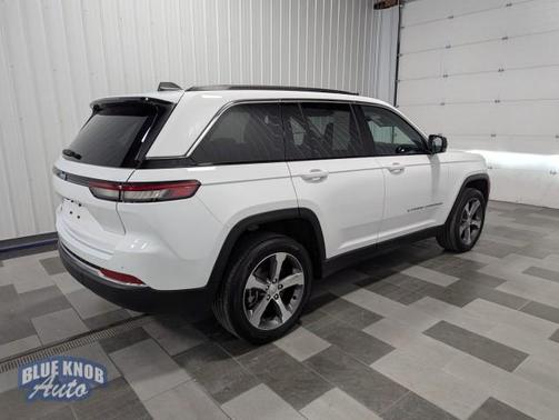 2023 Jeep Grand Cherokee 4xe Base