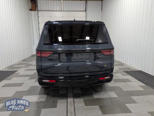 2023 Jeep Wagoneer Series II Carbide 4x4