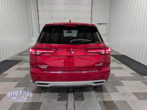 2023 Mitsubishi Outlander PHEV SE S-AWC