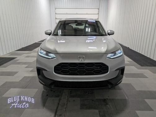 Solar Silver Metallic 2026 Honda HR-V LX