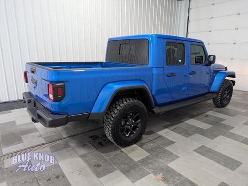 Hydro Blue Pearlcoat 2025 Jeep Gladiator High Tide