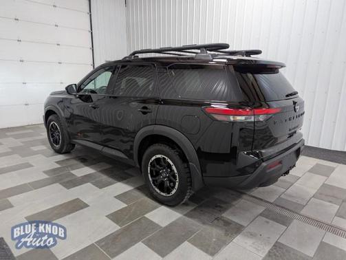 2025 Nissan Pathfinder Rock Creek 4WD