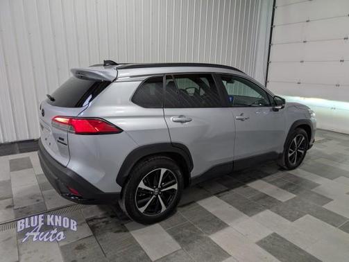 2025 Toyota Corolla Hybrid SE