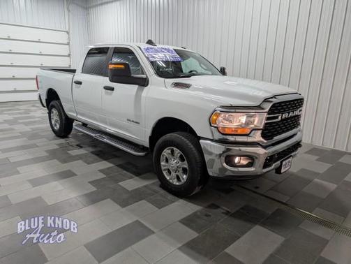2024 RAM 2500 Big Horn Crew Cab 4x4 6'4' Box