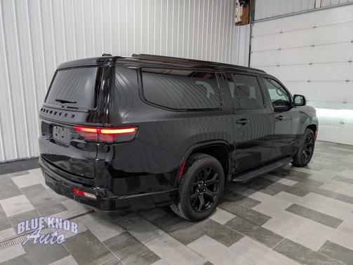 2024 Jeep Wagoneer L Series II Carbide 4x4