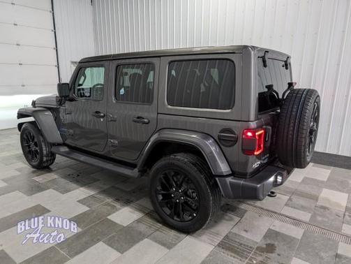 2025 Jeep Wrangler 4xe Sahara