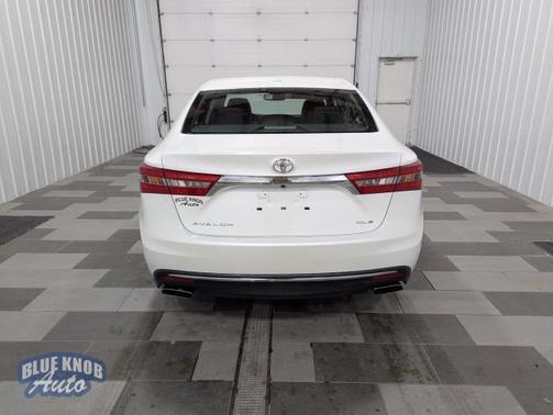 2017 Toyota Avalon XLE Premium