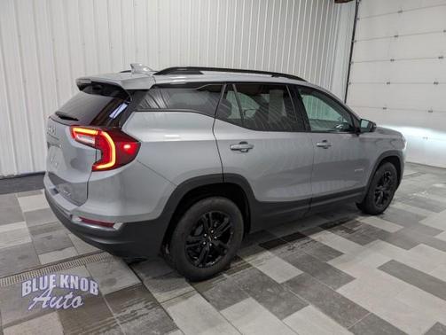 2023 GMC Terrain AWD AT4