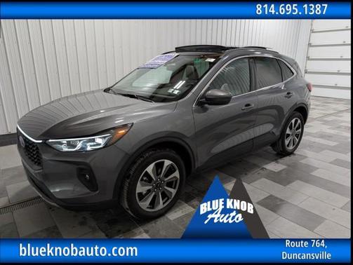 2025 Ford Escape Platinum