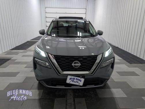 Boulder Gray Pearl 2023 Nissan Rogue SL