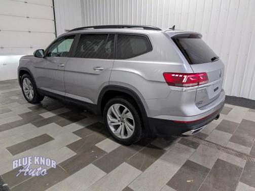 Pyrite Silver Metallic 2022 Volkswagen Atlas 3.6L SE w/Technology
