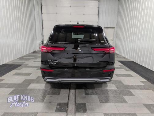 2025 Mitsubishi Outlander SE 2.5 S-AWC