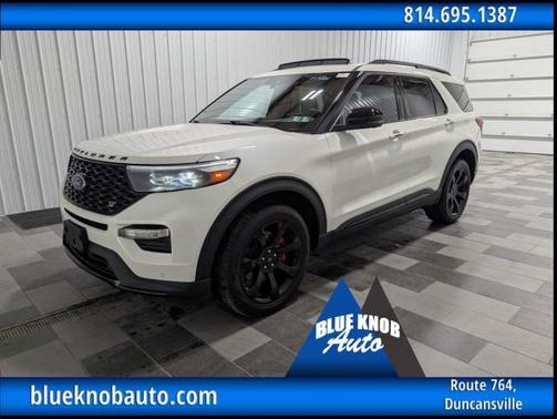 Star White Metallic Tri-Coat 2023 Ford Explorer ST
