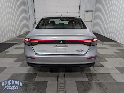 2025 Honda Accord LX 1.5T