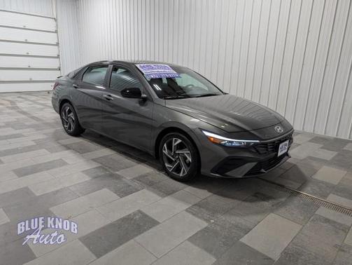 2025 Hyundai ELANTRA Sport