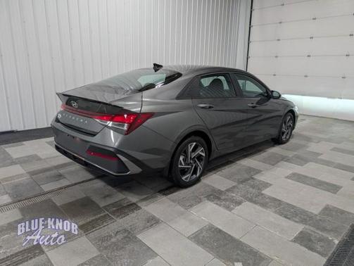 2025 Hyundai ELANTRA Sport