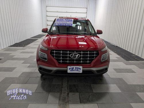 Ultimate Red 2025 Hyundai VENUE SEL