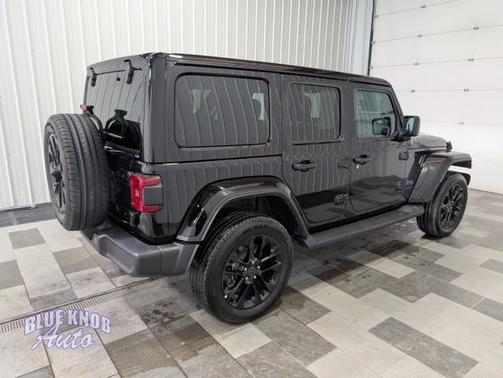 Black Clearcoat 2025 Jeep Wrangler 4xe Sahara