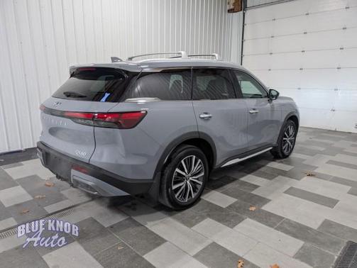 2025 INFINITI QX60 SENSORY