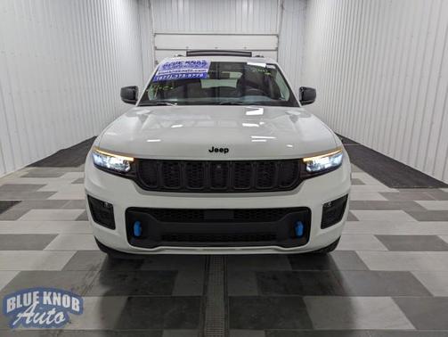 2023 Jeep Grand Cherokee 4xe 30th Anniversary