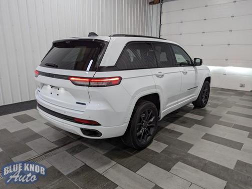 2023 Jeep Grand Cherokee 4xe 30th Anniversary