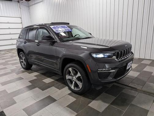 2023 Jeep Grand Cherokee 4xe Base