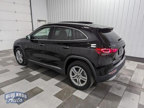 2021 Mercedes-Benz GLA 250 Base 4MATIC