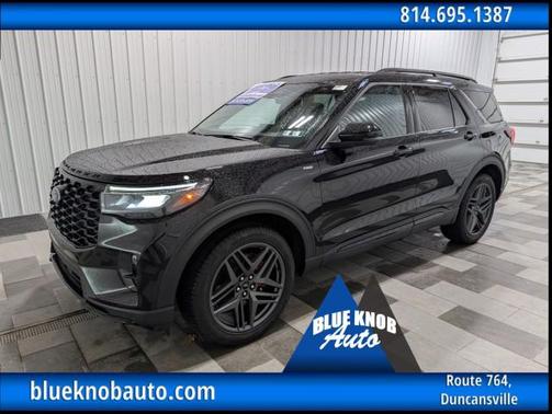 2025 Ford Explorer ST-Line